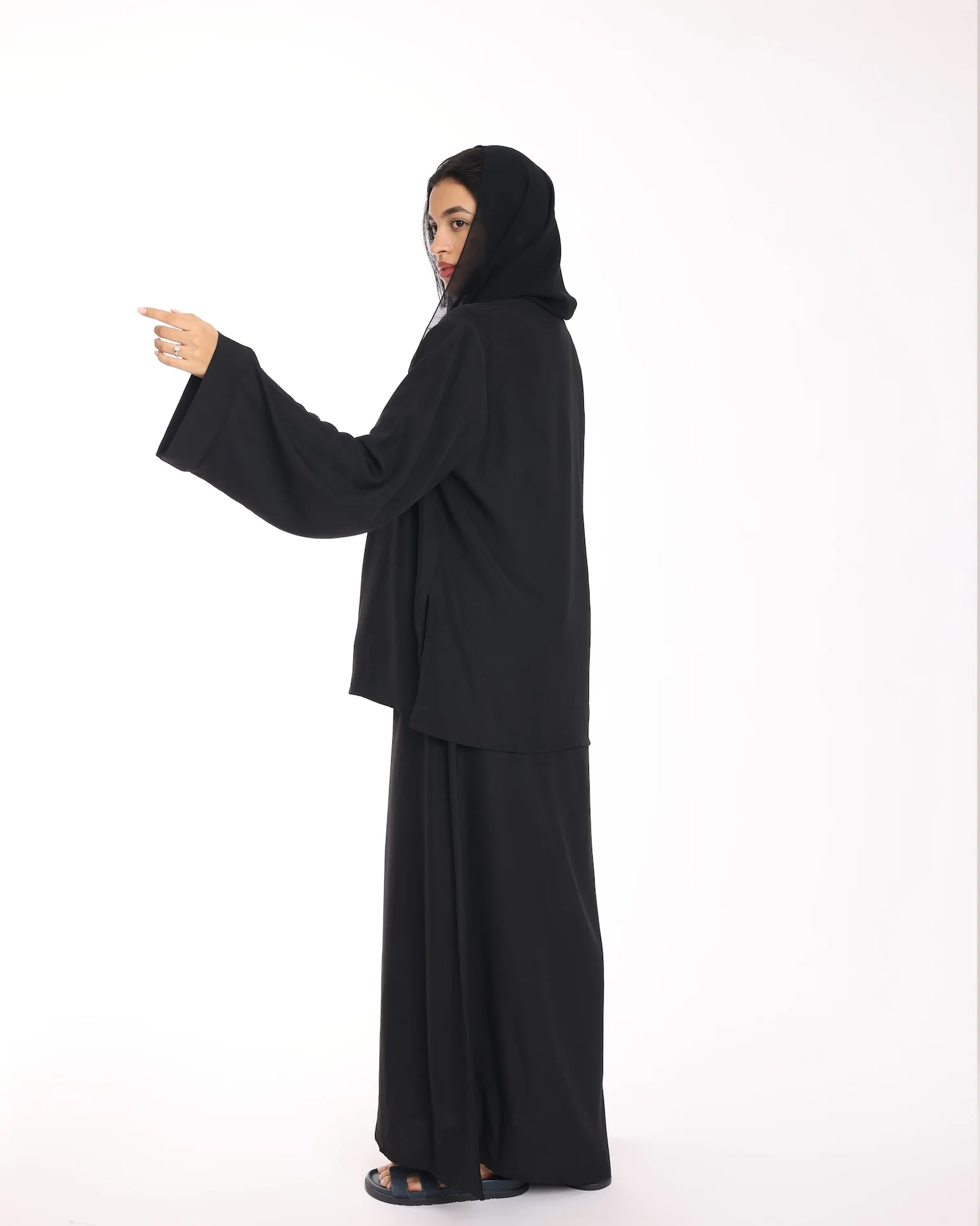 Asya Abaya Black - Image 3