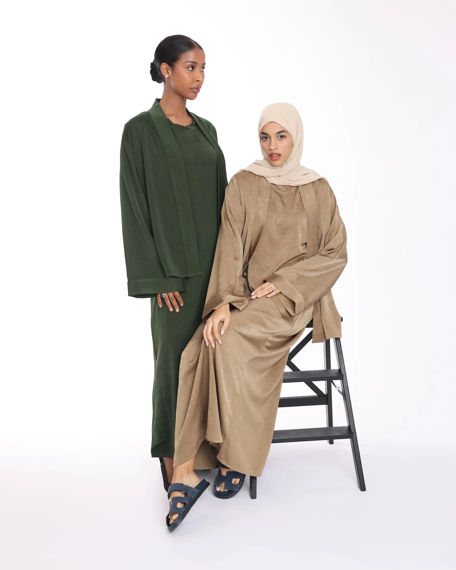 Asya Abaya Khaki - Image 5