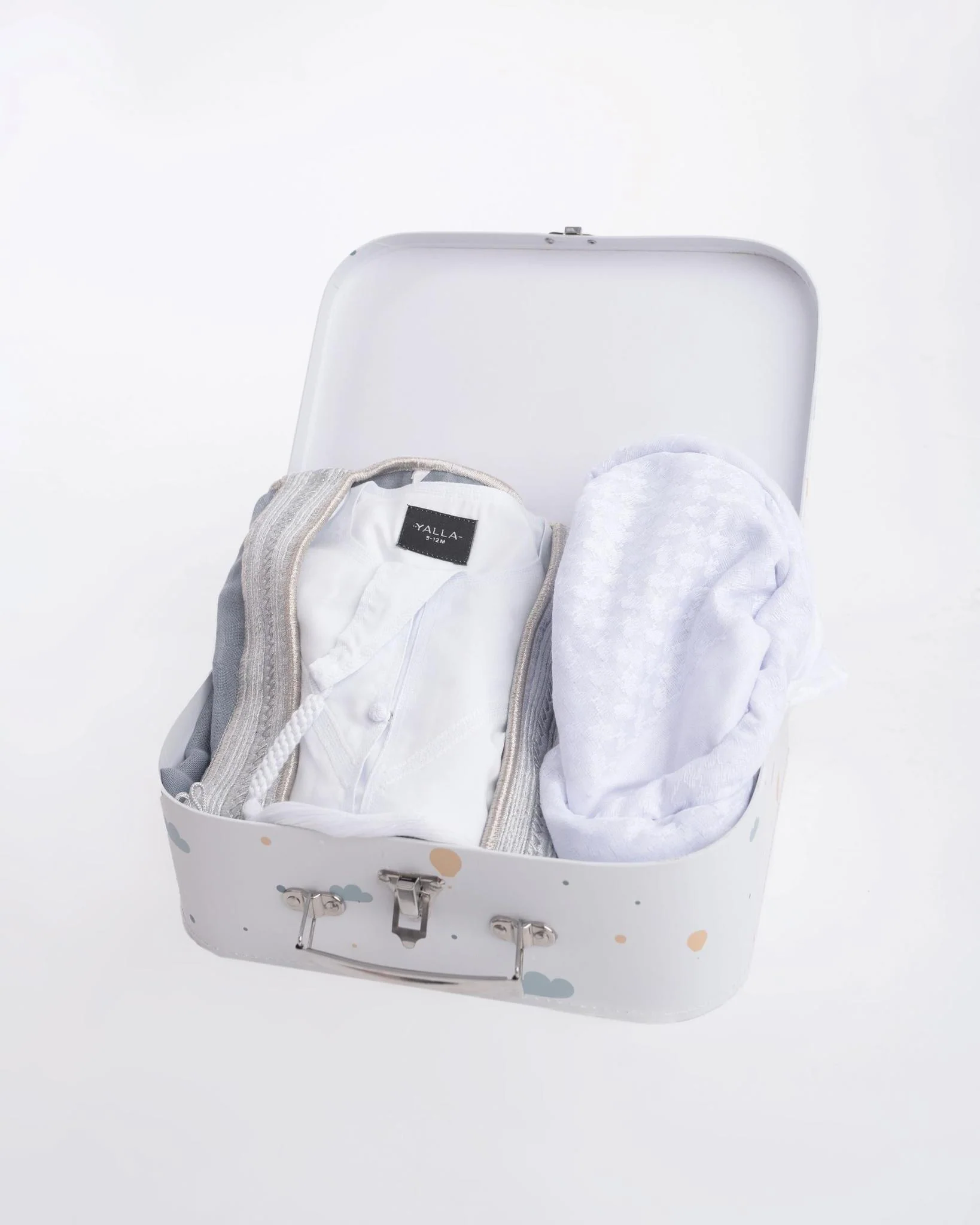 Baby Gifting Suitcase - Big Dreams Small Beginnings - Image 4