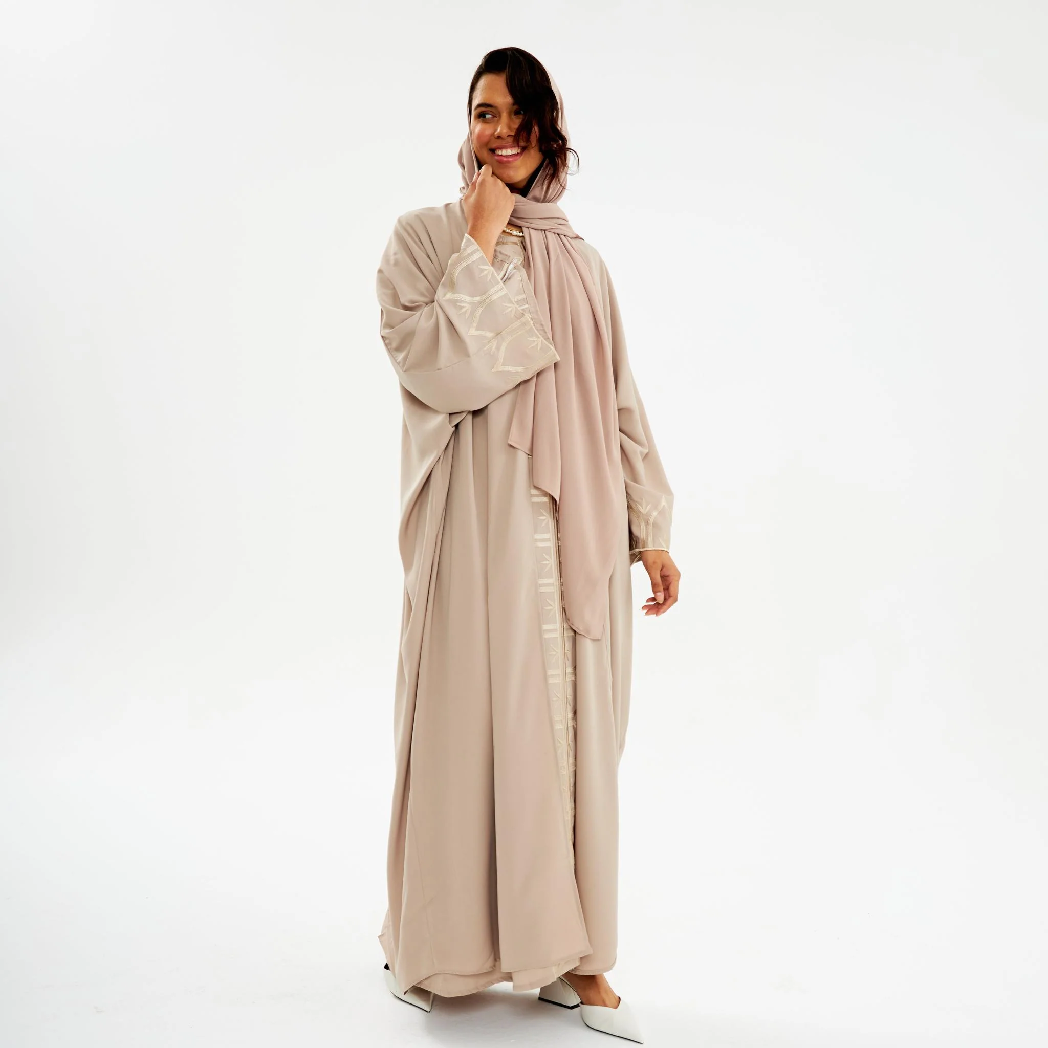 Malika Abaya Beige - Women - Image 4
