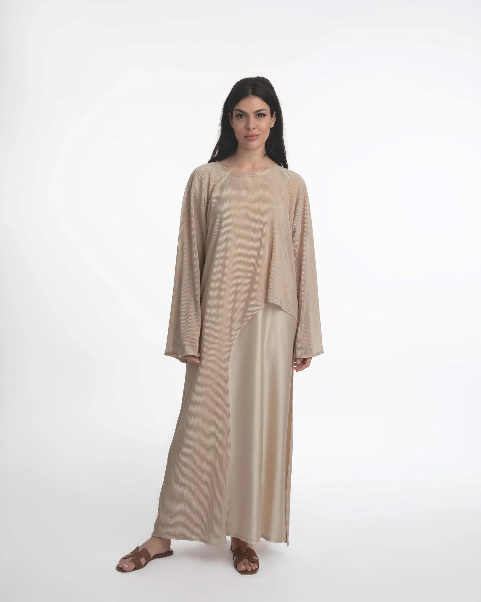 Dania Crinkle Asymmetric Abaya Beige - Image 3