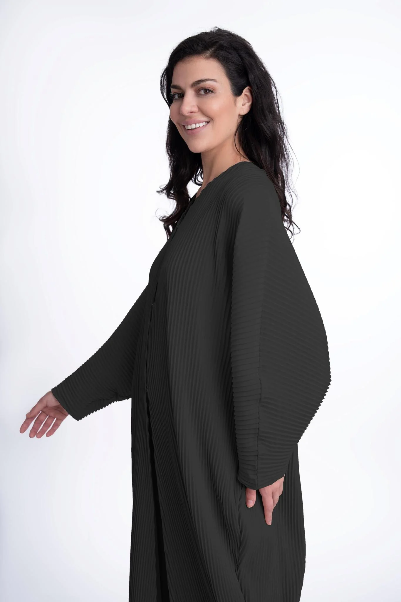 Leena Open Abaya - Black - Image 3