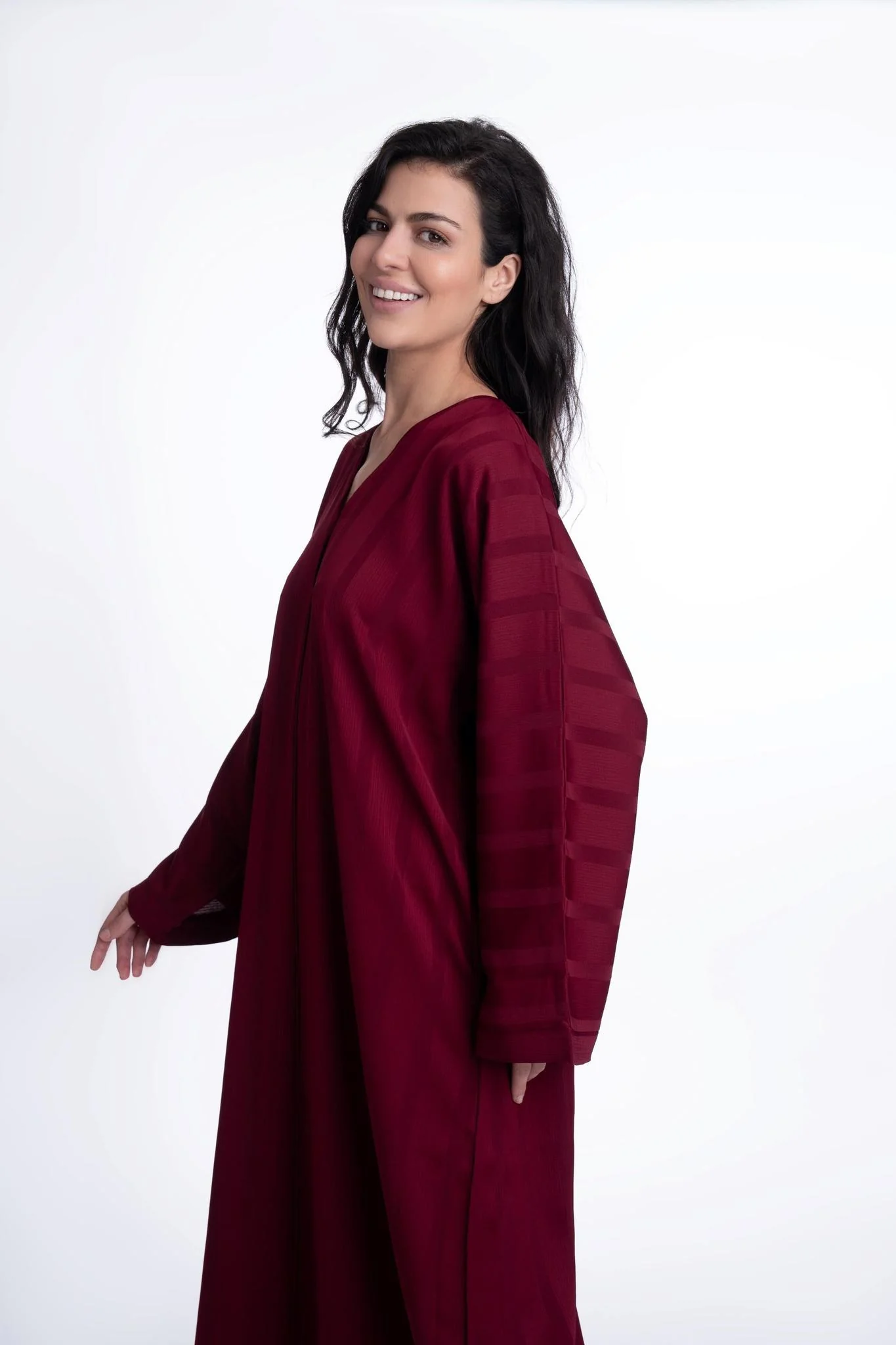 Maaria Abaya - Maroon - Image 3
