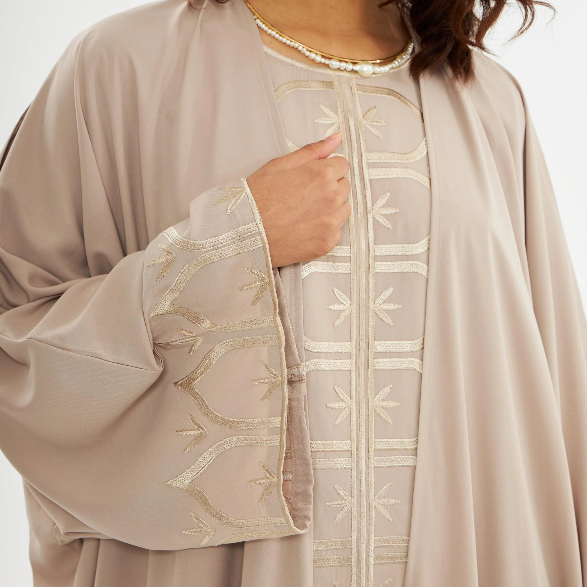 Malika Abaya Beige - Kids - Image 5