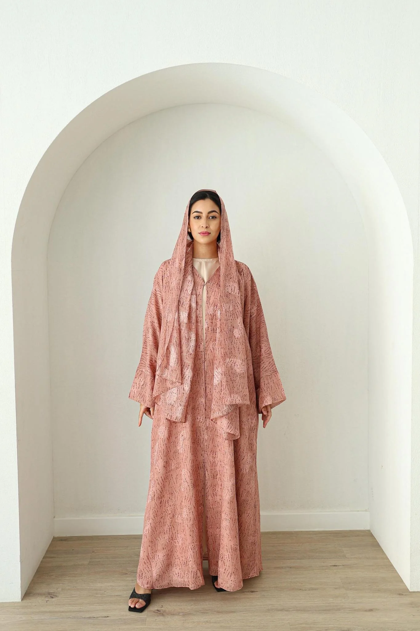 Printed Chiffon Abaya- Pink floral - Image 3